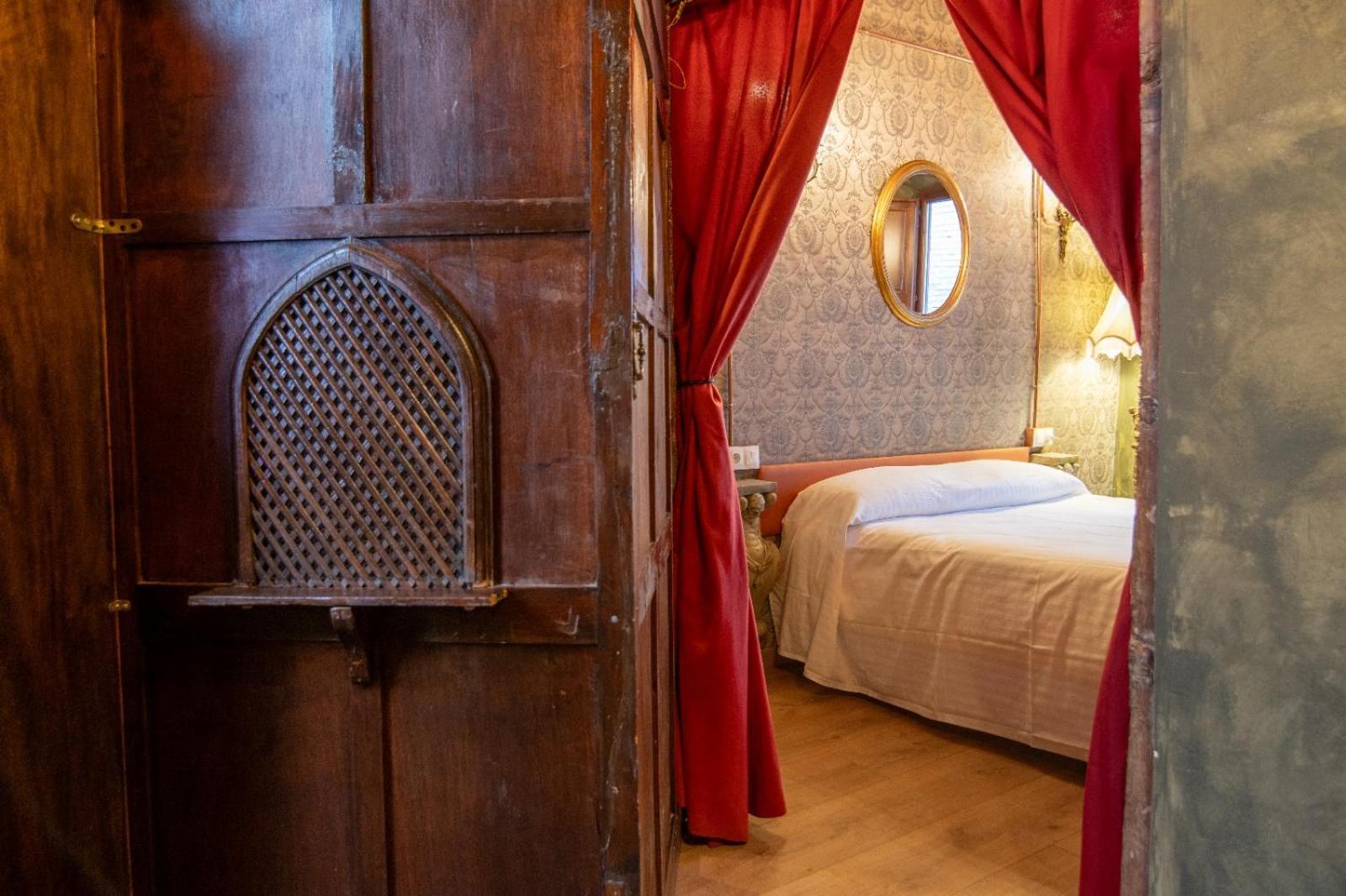 Apartamentos Cv Caldereria Vieja Granada Luaran gambar